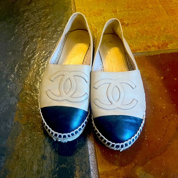 Chanel shoes 36 - Picture 1 of 9